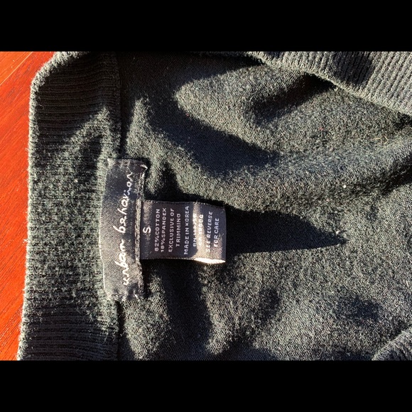 Urban Behavior Sweater - Picture 3 of 6